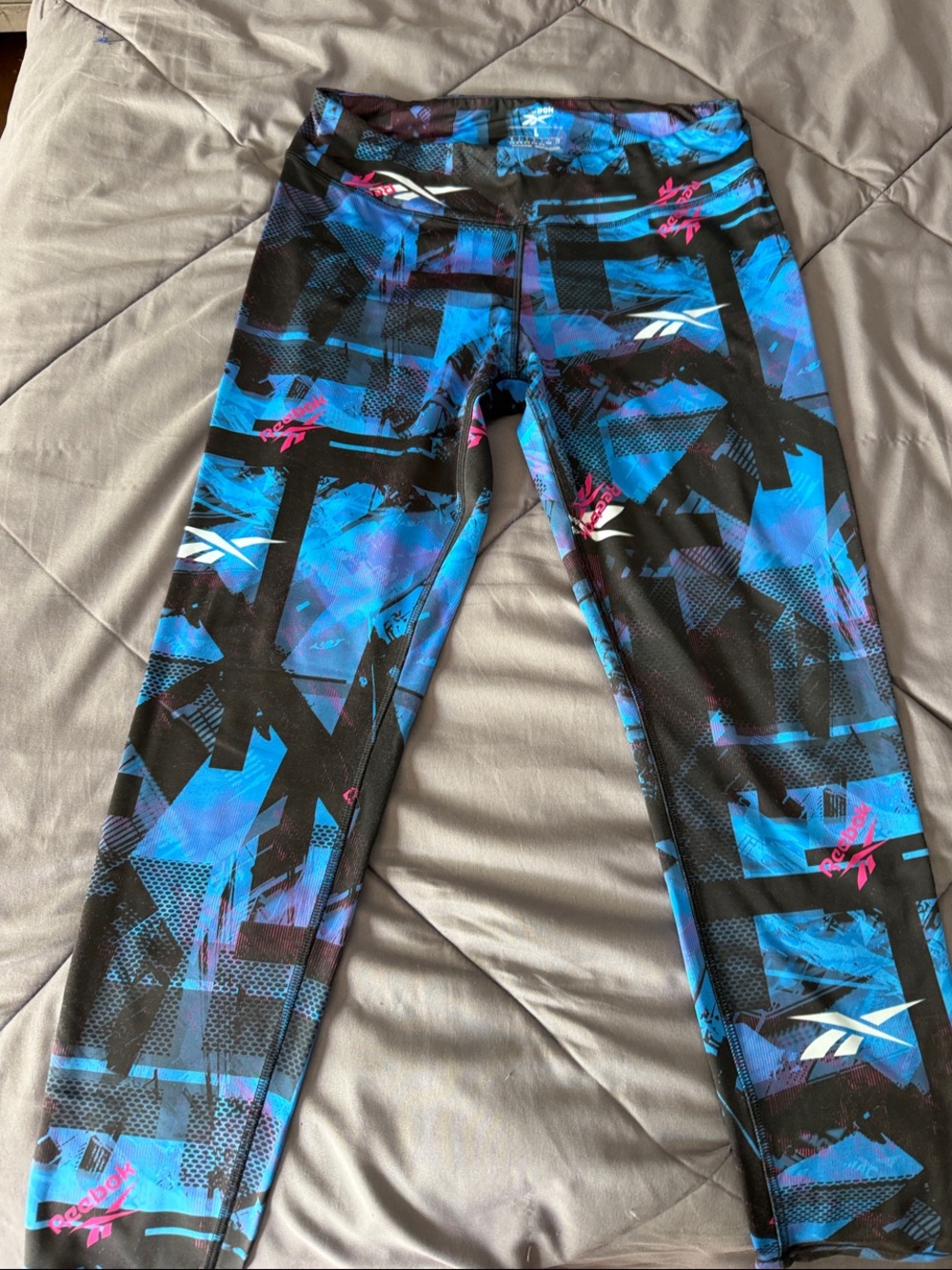 Reebok Blue and Black Graphic women Active Leggings with Pink Accents Large